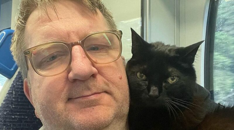 Autistic fella sues Sainsbury’s for banning his assistance cat from all stores